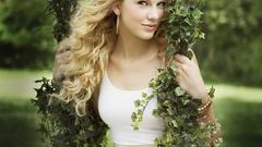 Blondes woman taylor swift