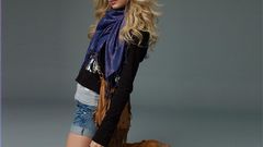 Blondes woman taylor swift