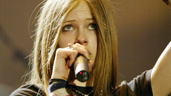 Blondes Women avril lavigne