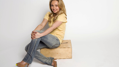 Blondes Women jeans Actress