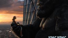 Blondes Women king kong