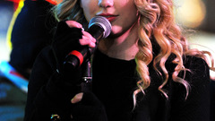 Blondes Women Taylor swift