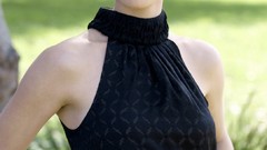 Blondes yvonne strahovski