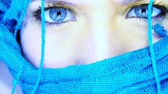 Blue eyes hijab