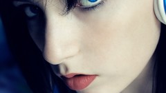 Blue eyes music girl