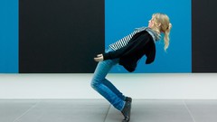 Blue feet woman jeans