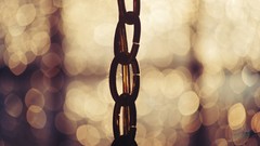 Bokeh chains