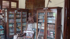 Books Library old people