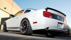 Bottom 2006 muscle cars Ford Mustang GT