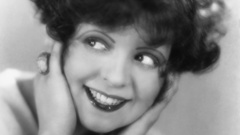 Bowclara hoopla high