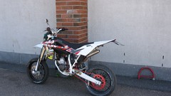 Bricks Husqvarna jonku homon mopojonnen kuva