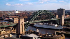 Bridge England Newcastle high looking gateshead Tyne towards