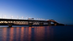 Bridges architecture