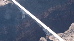 Bridges architecture