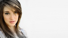 Bright woman white background faces models shailene woodley 