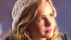 Britt robertson Lux hats