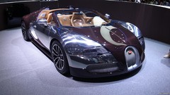 Brown bugatti veyron