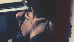 Brunettes blondes tattoos legs