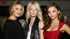 Brunettes blondes woman miranda