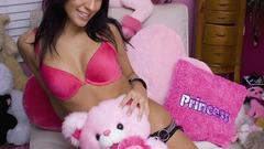 Brunettes bra brown eyes