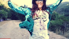 Brunettes bunker Shay Maria