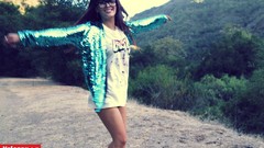 Brunettes bunker Shay Maria