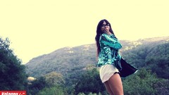 Brunettes bunker Shay Maria