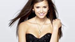 Brunettes dress brown eyes