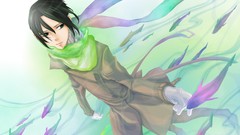 Brunettes fish green eyes