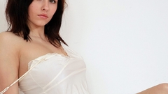 Brunettes Iga Wyrwal white