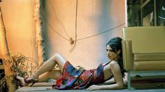 Brunettes legs feet Jordana