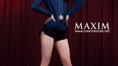 Brunettes legs woman toes