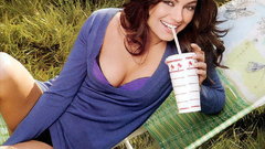 Brunettes mila kunis Celebrity