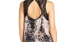 Brunettes models Roos van Montfort