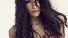 Brunettes Pia Miller