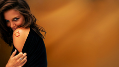 Brunettes tattoos woman ubuntu