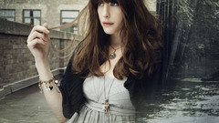 Brunettes water Actress Liv