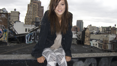 Brunettes woman Actress leighton