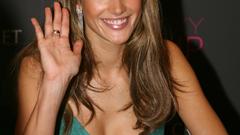 Brunettes woman alessandra ambrosio