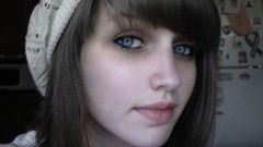 Brunettes woman blue eyes