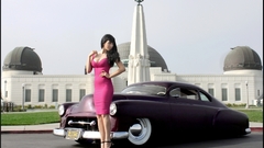 Brunettes woman cars