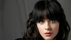 Brunettes woman close-up eyes