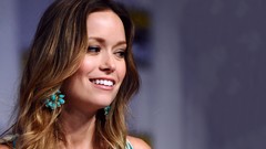 Brunettes woman close-up eyes