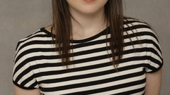 Brunettes woman ellen page