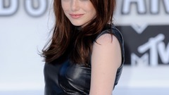 Brunettes woman emma stone