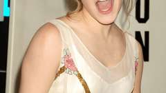 Brunettes woman emma watson