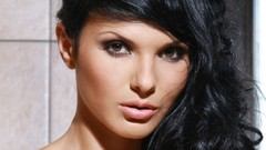 Brunettes woman eyes faces