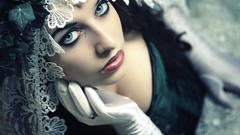 Brunettes woman gloves blue