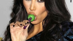 Brunettes woman kim kardashian