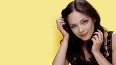 Brunettes woman Kristin Kreuk